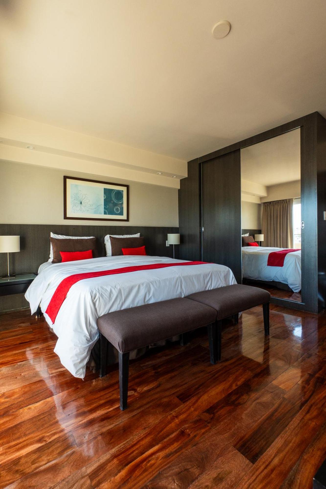 Urban Suites Recoleta Boutique Hotel Buenos Aires Esterno foto
